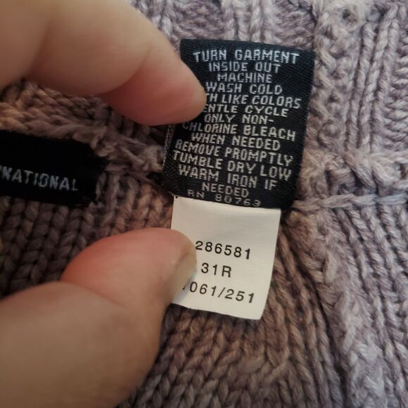 Moda International Chunky Cable Knit Cardigan Deep V Neck Button Front Sz M - Picture 3 of 11